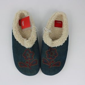 Mossimo Womens Slip On Warm Clog Slippers Size 9